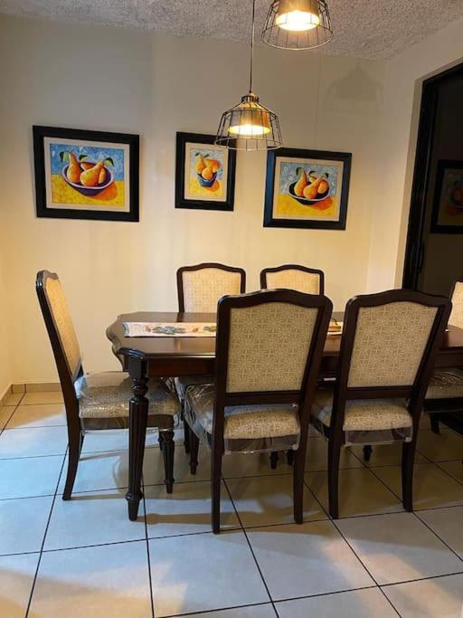 Casa En Residencial Privado Lomas De San Francisco *